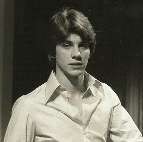 Eric A. Roberts as Ted