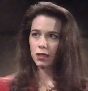 Anne Torseglieri as Amanda Cory